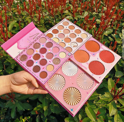 multi-use makeup palette
makeup palette set
fashion makeup palette
face and eye palette
eyeshadow blush highlighter palette





