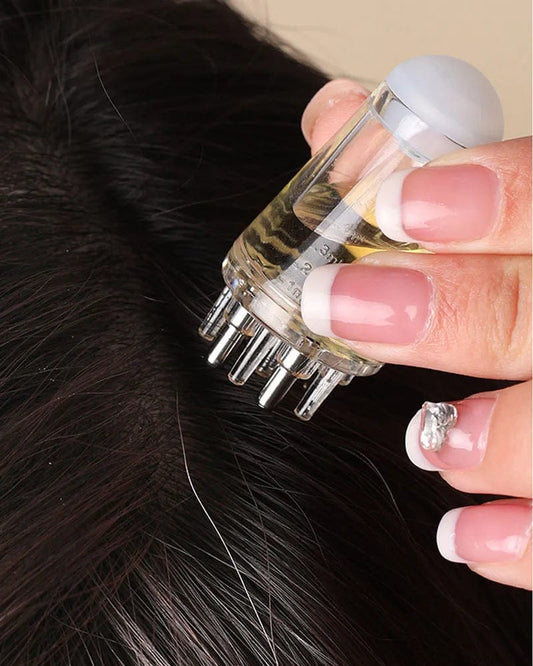 🧴 Ideal for oils
💧 Even oil distribution at the roots
💆‍♀️ Gentle scalp massage to boost circulation
tonics & treatments





